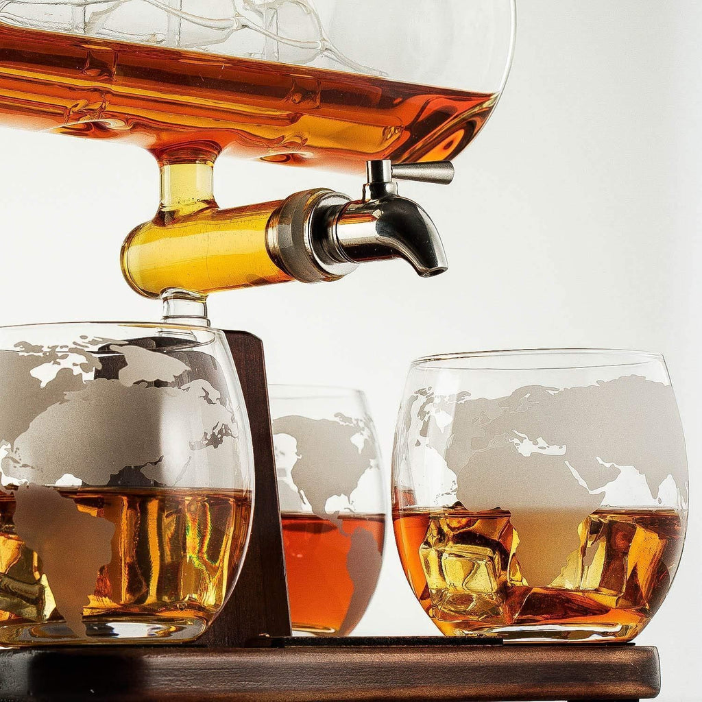 5pcs Set Creative Antique Boat Shape Decanter Red Wine Whiskey Glass Decanter 1 Bracket 1 Decanter 4 Cup Combination Set